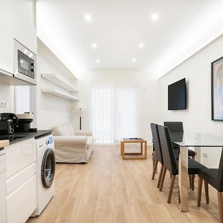 Ferienwohnung Apartamento Unico En Gran Via Madrid Exterior foto